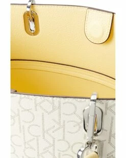 Calvin Klein Handbags Key Item Signature Tote -Outlet Calvin Klein Store 71AN3w0VgHL. AC SR736920