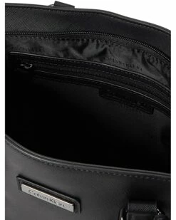 Calvin Klein Handbags Key Item Saffiano Tote -Outlet Calvin Klein Store 81qVLXGdfL. AC SR736920